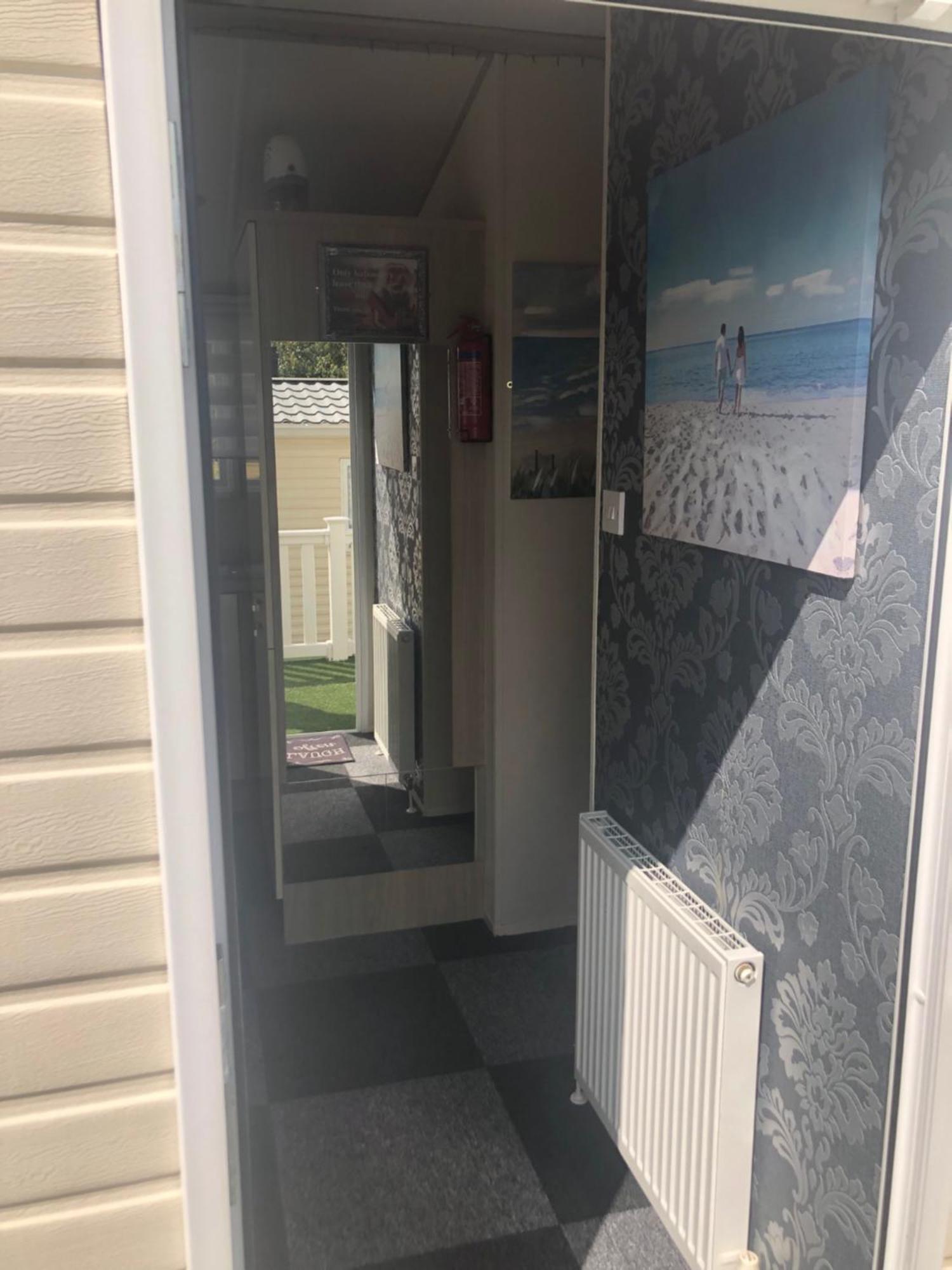 Seabreeze, Utopia, Walking Distance To Beach, 5 Star Shorefield Country Park, Milford On Sea, Shorefield Road, So41 0Lh, United Kingdom Exterior photo